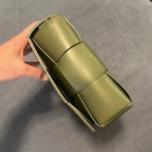 Bottega Venetia Cassette Dupe | Valentina Fiore Leather Bag - Picture 14 of 16